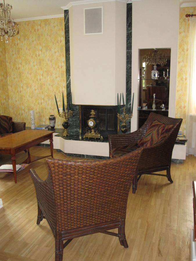 Mēs piedāvājam pārdošanai skaistu māju centrā Jūrmalā, Maiori ...