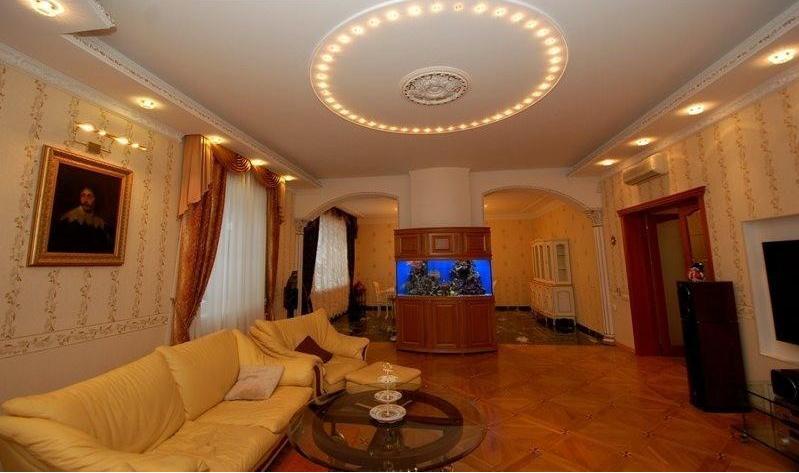 Komforta, mājīguma un Jūrmalas cienītājiem tiek pārdota elitāra priežu ieskauta savrupmāja Komforta, mājīguma un Jūrmalas cienītājiem tiek pārdota elitāra priežu ieskauta savrupmāja