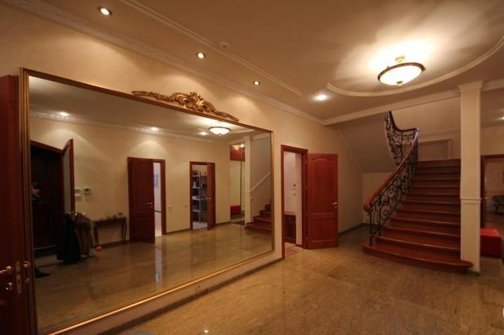 Komforta, mājīguma un Jūrmalas cienītājiem tiek pārdota elitāra priežu ieskauta savrupmāja Komforta, mājīguma un Jūrmalas cienītājiem tiek pārdota elitāra priežu ieskauta savrupmāja