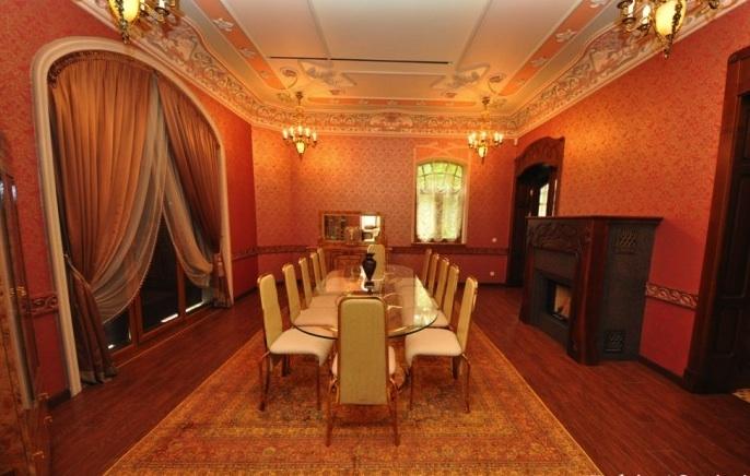 Pārdod savrupmāju Lielupes krasta