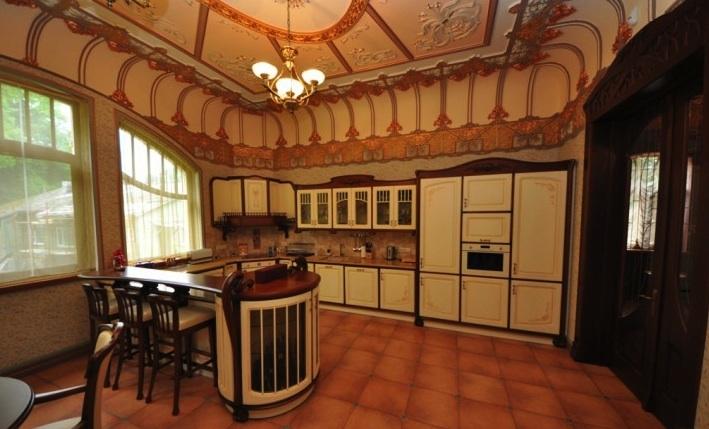 Pārdod savrupmāju Lielupes krasta