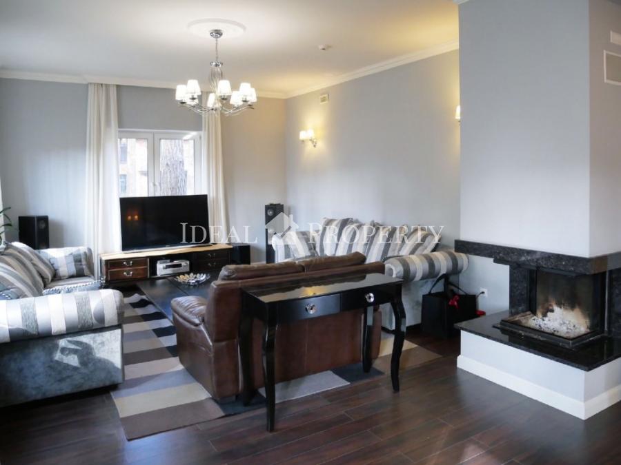 Elegant villa for sale in Jurmala