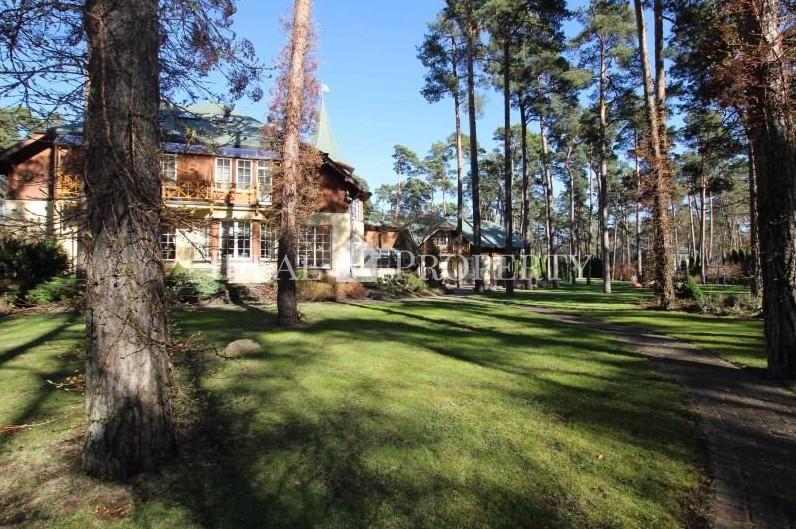 A stunning family villa located in a most beautiful place of resort town Jurmala – Bulduri...