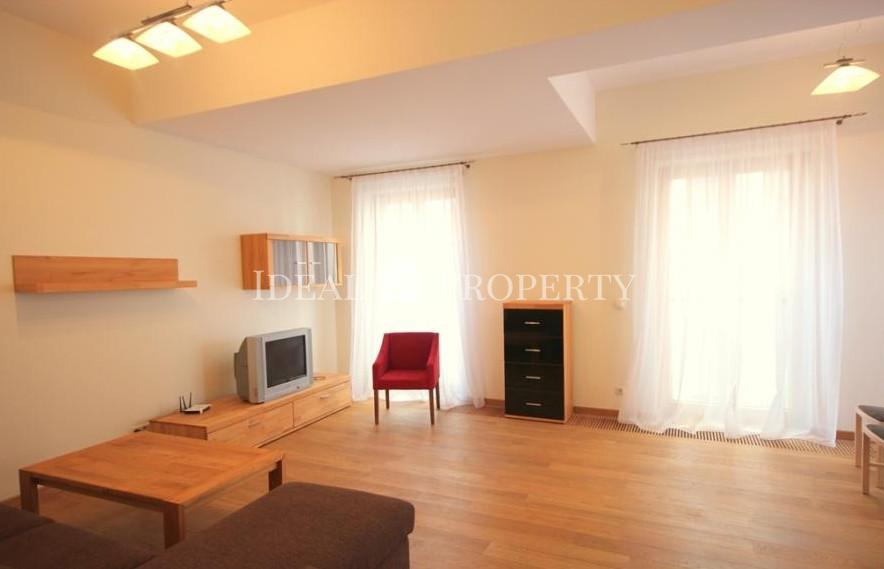 Spacious apartment in a prestigious building in the Old Town.