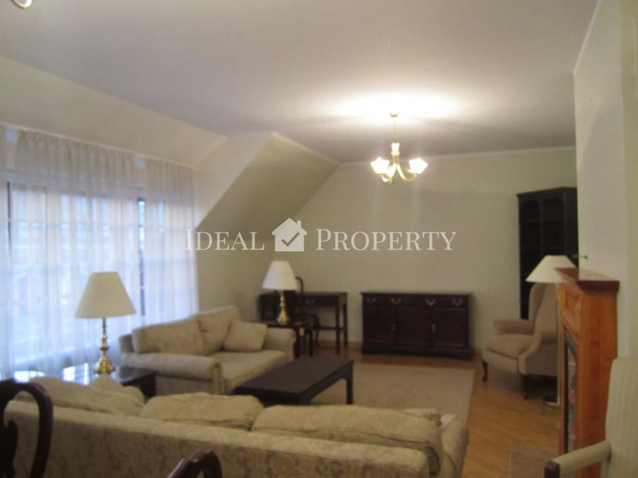 Prestigious and comfortable apartment located in Embassy Area.