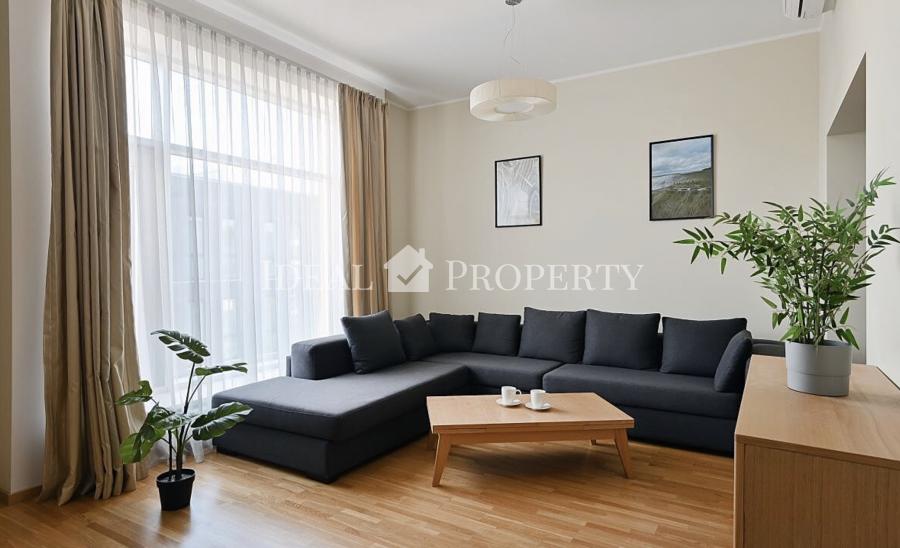 For sale modern, spacious apartment with 3 bedrooms, at Rupniecibas str.