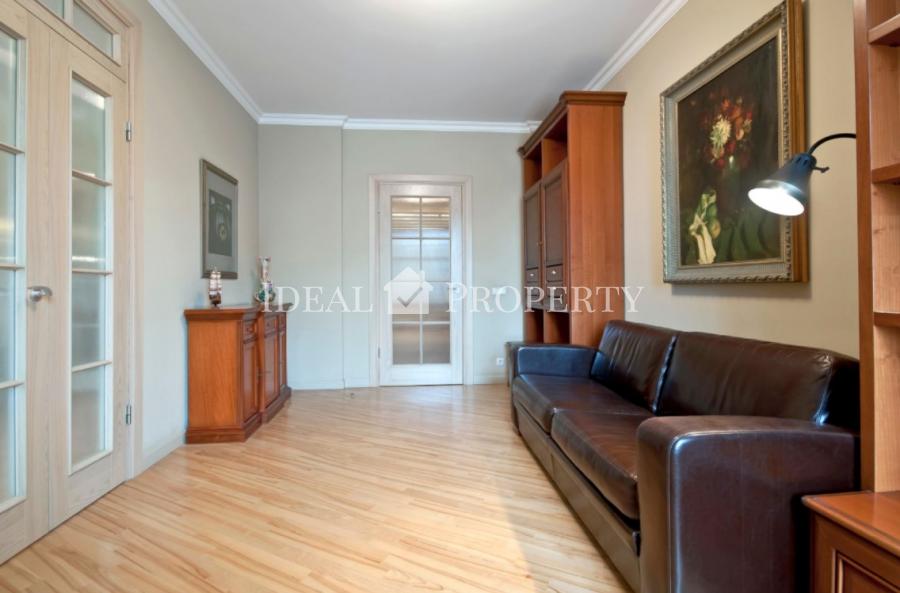 For your attention is offered a spacious apartment on Bruninieku street.