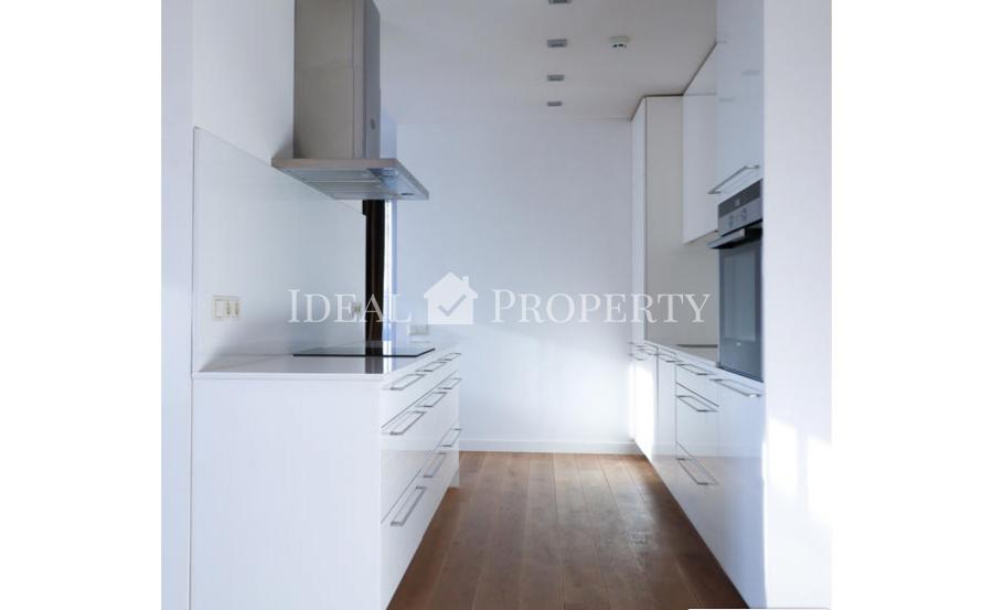 A luxury two bedroom penthouse with spacious terrace ..