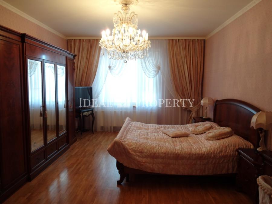 Mēs piedāvājam nopirkt savrupmāju Pardaugavā