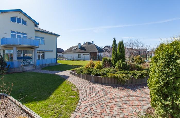 Māja atrodas Mārupē Kokles ielā