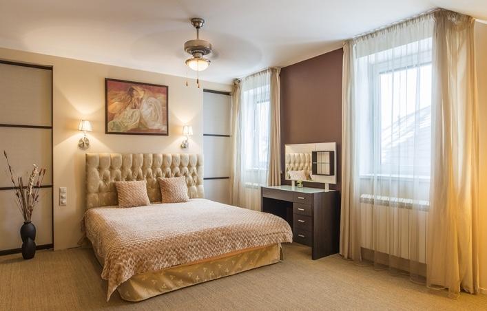 Mēs piedāvājam iznomāt trīsstāvu māju Mēs piedāvājam iznomāt trīsstāvu māju