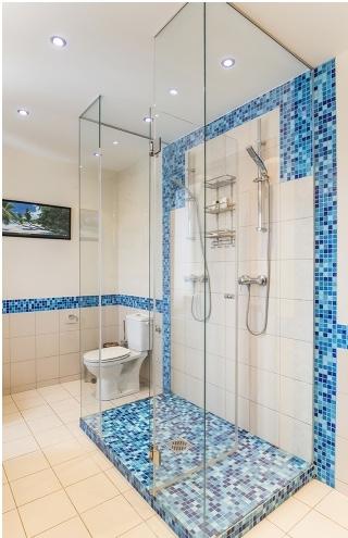 Mēs piedāvājam iznomāt trīsstāvu māju Mēs piedāvājam iznomāt trīsstāvu māju