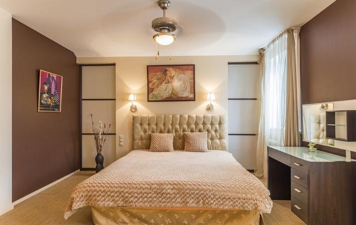 Mēs piedāvājam iznomāt trīsstāvu māju Mēs piedāvājam iznomāt trīsstāvu māju