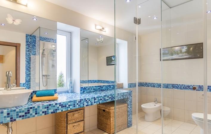 Mēs piedāvājam iznomāt trīsstāvu māju Mēs piedāvājam iznomāt trīsstāvu māju