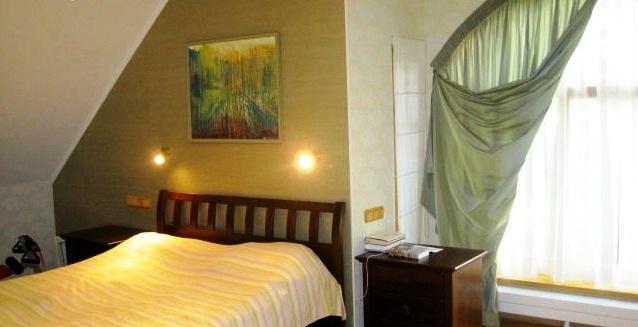 2-stāvu privātmāja Pumpuros..