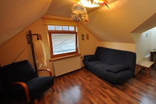 Māja atrodas Jūrmalā, Maiori 500 metru attālumā no jūras. Māja atrodas Jūrmalā, Maiori 500 metru attālumā no jūras.