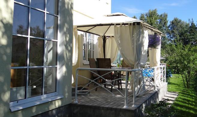 Izīrē jaunu divstāvu māju Vaivari