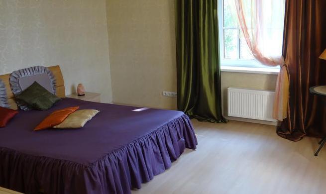 Izīrē jaunu divstāvu māju Vaivari