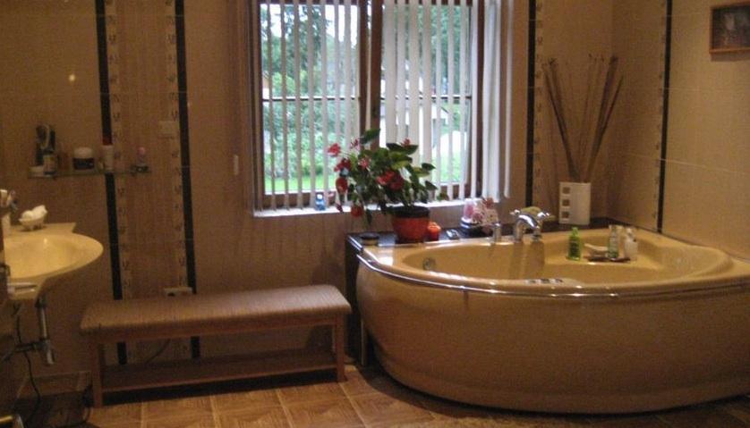 Māja pārdošanai un nomai Vaivaros