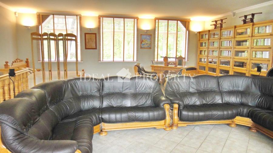 For summer rent specious  house on the shores of Jurmala ..