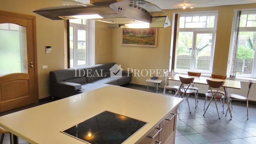 For summer rent specious  house on the shores of Jurmala ..