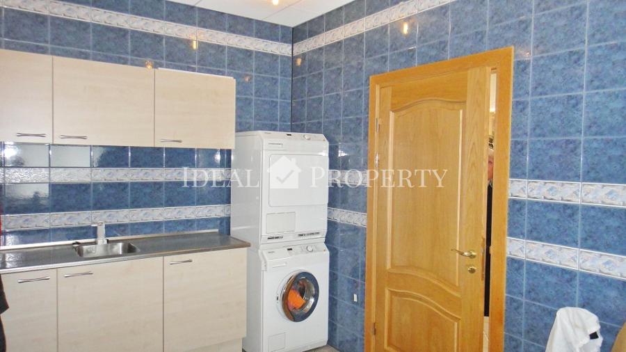 For summer rent specious  house on the shores of Jurmala ..