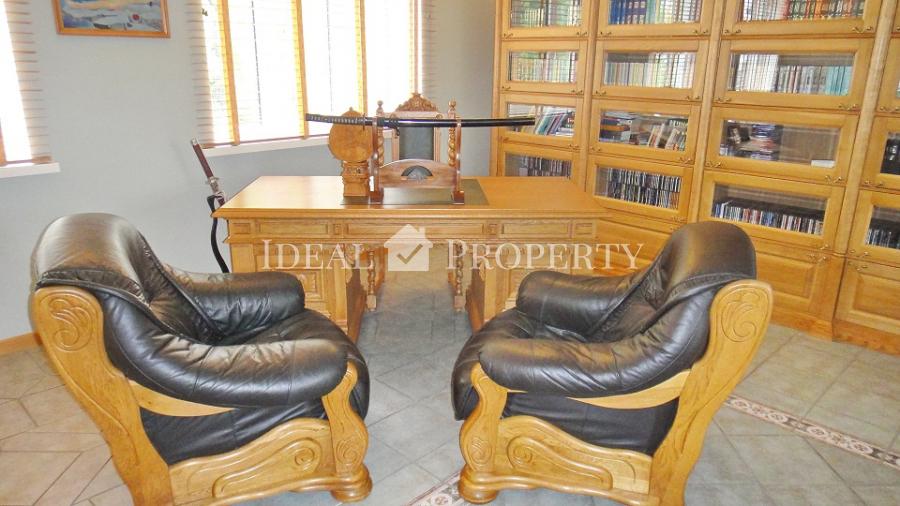 For summer rent specious  house on the shores of Jurmala ..