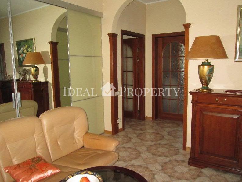 Piedāvājam iegādātiesu privātmāju Bukultos