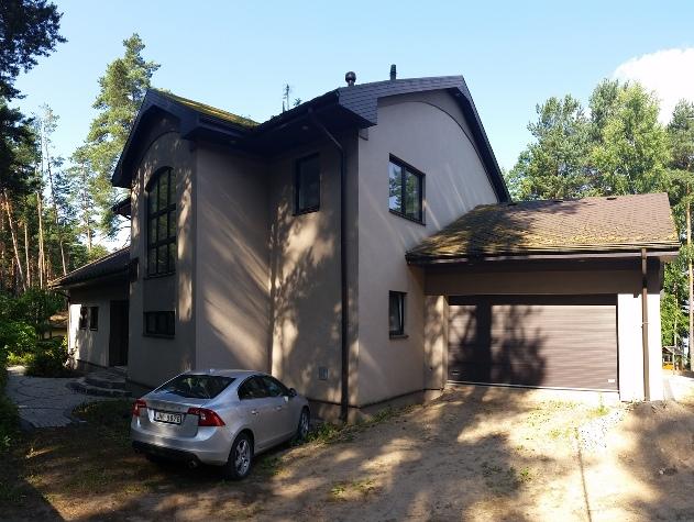 Pārdod māju Baltezera krastā. Pārdod māju Baltezera krastā.