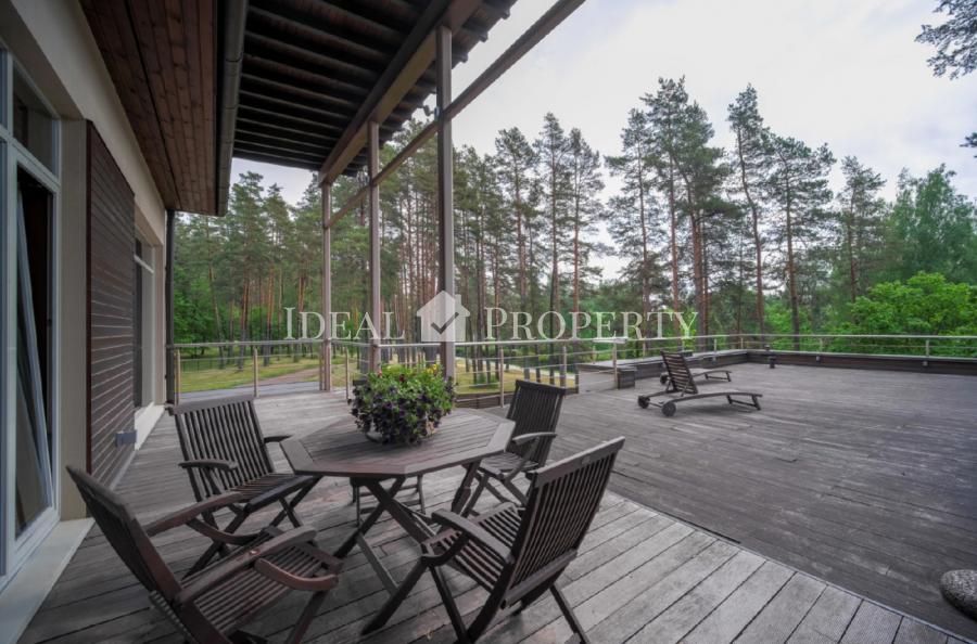 An exclusive house for rent and sale with design decoration near the Baltezers lake.