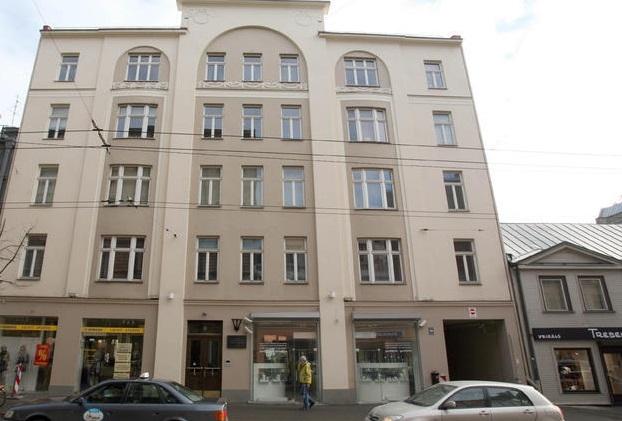 Brīnišķīgs saulains, kluss dzīvoklis Terbatas iela.