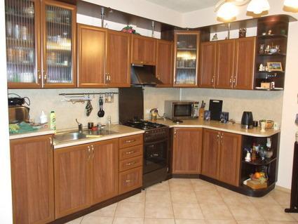 Tiek izīrēts māja uz vasaras sezonu Jurmalā Tiek izīrēts māja uz vasaras sezonu Jurmalā