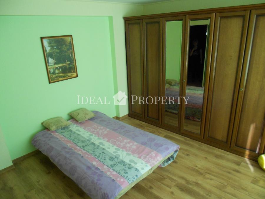 Tiek izīrēts māja uz vasaras sezonu Jurmalā