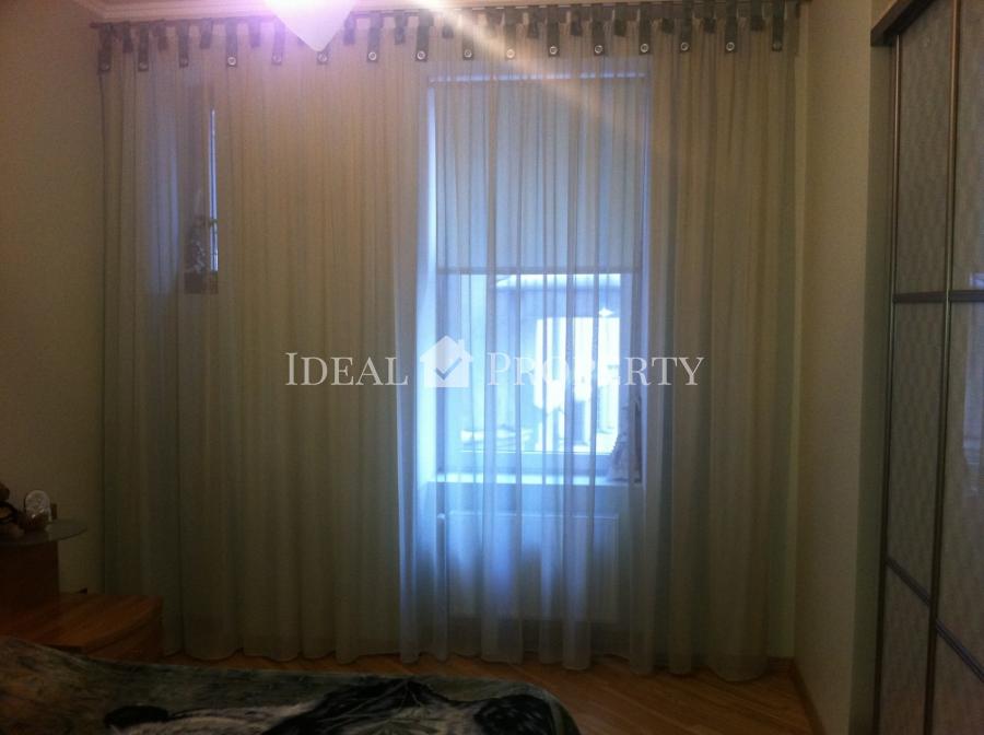 Продаем 3-комнатную квартиру 