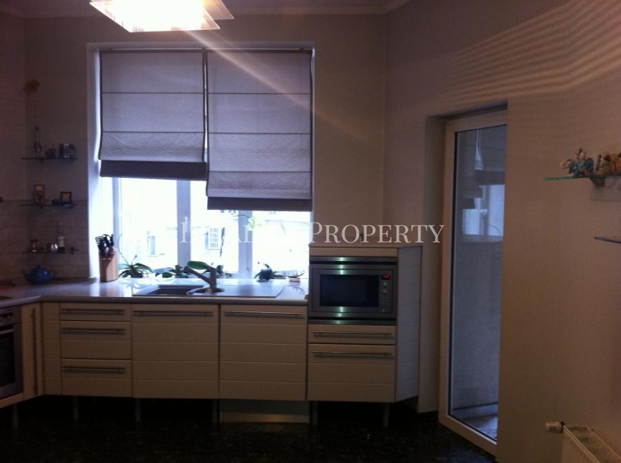 Продаем 3-комнатную квартиру 