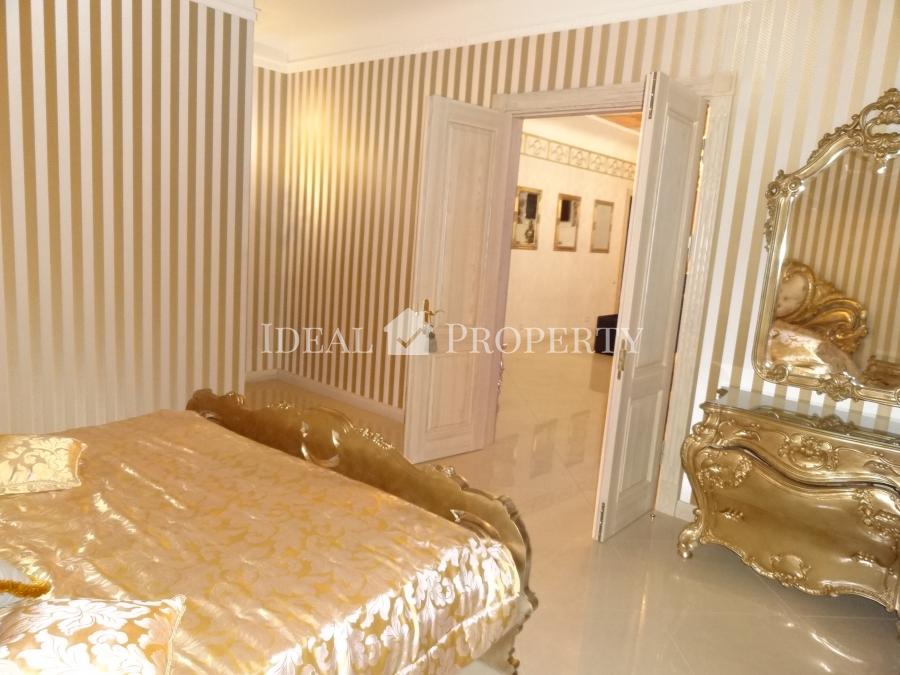 Offer for sale a two-bedroom apartment in the city center at Dzirnavu street.