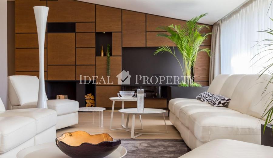 Modern penthouse for sale  in the historic centre of Riga.