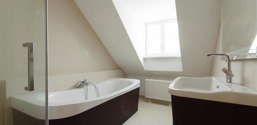 На продажу квартира в одном из cамых красивых зданий города Риги. На продажу квартира в одном из cамых красивых зданий города Риги.