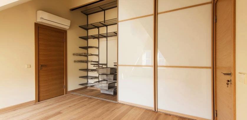 На продажу квартира в одном из cамых красивых зданий города Риги. На продажу квартира в одном из cамых красивых зданий города Риги.