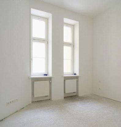 For sale/rent is offered a spacious 2 bedroom apartment