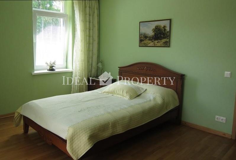 Pārdod labiekārtotu māju ar mūsdienīgu plānojumu Saulkrastos Pārdod labiekārtotu māju ar mūsdienīgu plānojumu Saulkrastos