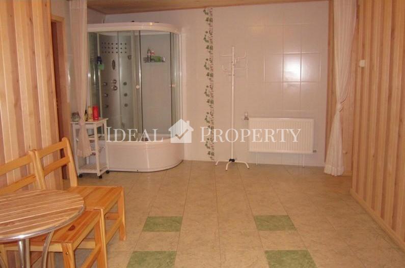 Pārdod labiekārtotu māju ar mūsdienīgu plānojumu Saulkrastos Pārdod labiekārtotu māju ar mūsdienīgu plānojumu Saulkrastos