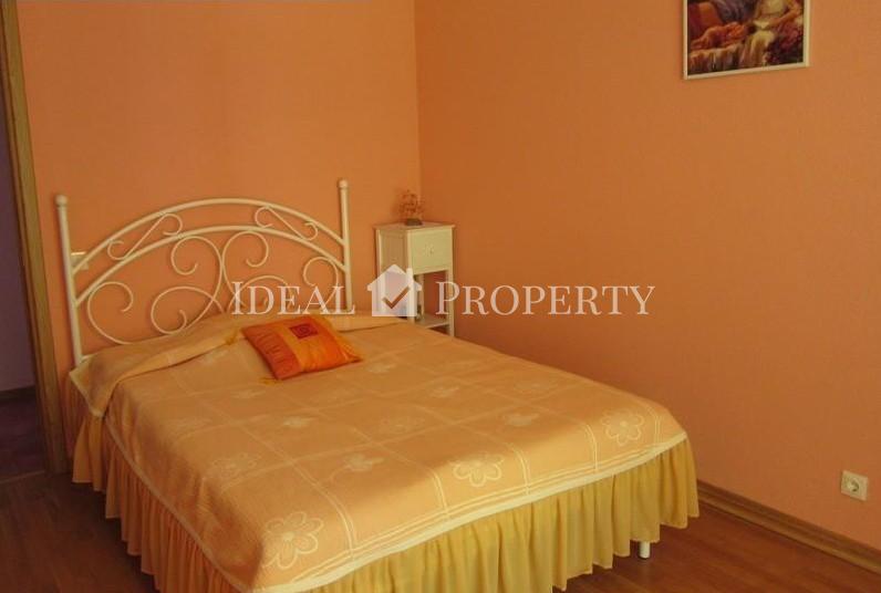 Pārdod labiekārtotu māju ar mūsdienīgu plānojumu Saulkrastos Pārdod labiekārtotu māju ar mūsdienīgu plānojumu Saulkrastos