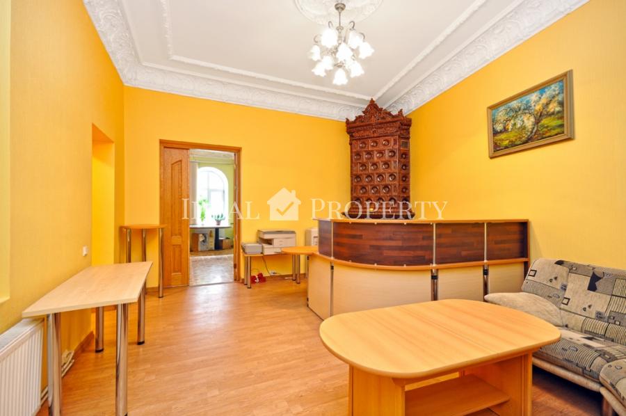 Beautiful apartment for sale on the first floor