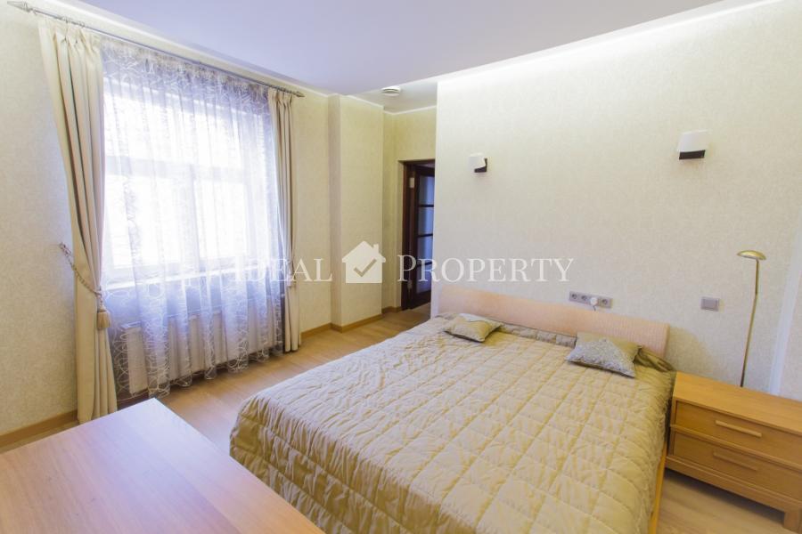 Comfortable apartment in the heart of Old Town.