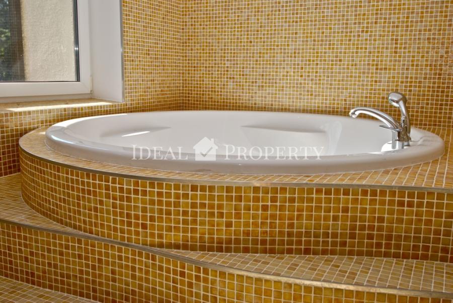 Pārdod privātmāju Jūrmalā, Asaros Pārdod privātmāju Jūrmalā, Asaros