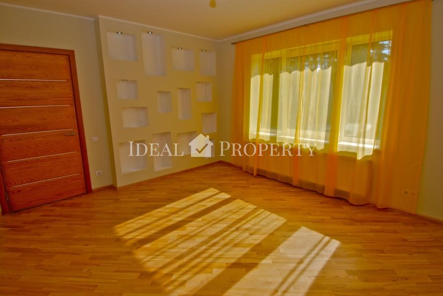 Pārdod privātmāju Jūrmalā, Asaros Pārdod privātmāju Jūrmalā, Asaros