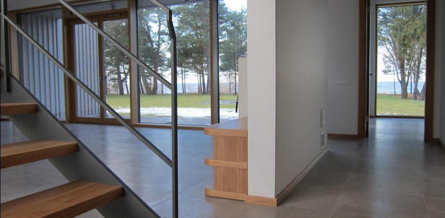 Māja ar skatu un piekļuvi jūrai. Māja ar skatu un piekļuvi jūrai.