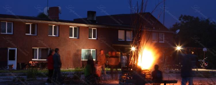 Pārdod zemes gabalu Lapmezciema