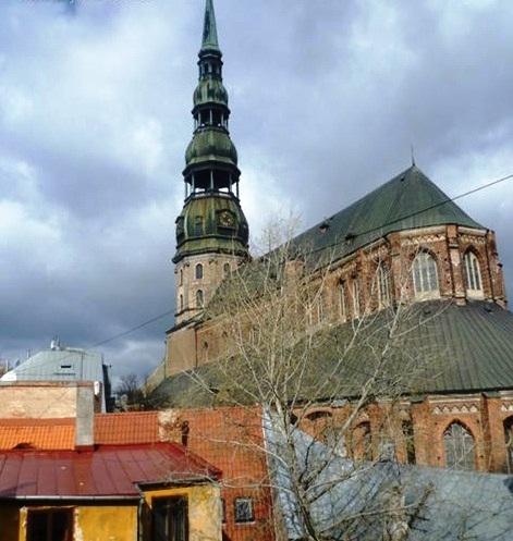 Продаём здание в престижном и историческом районе Риги - Старом городе.